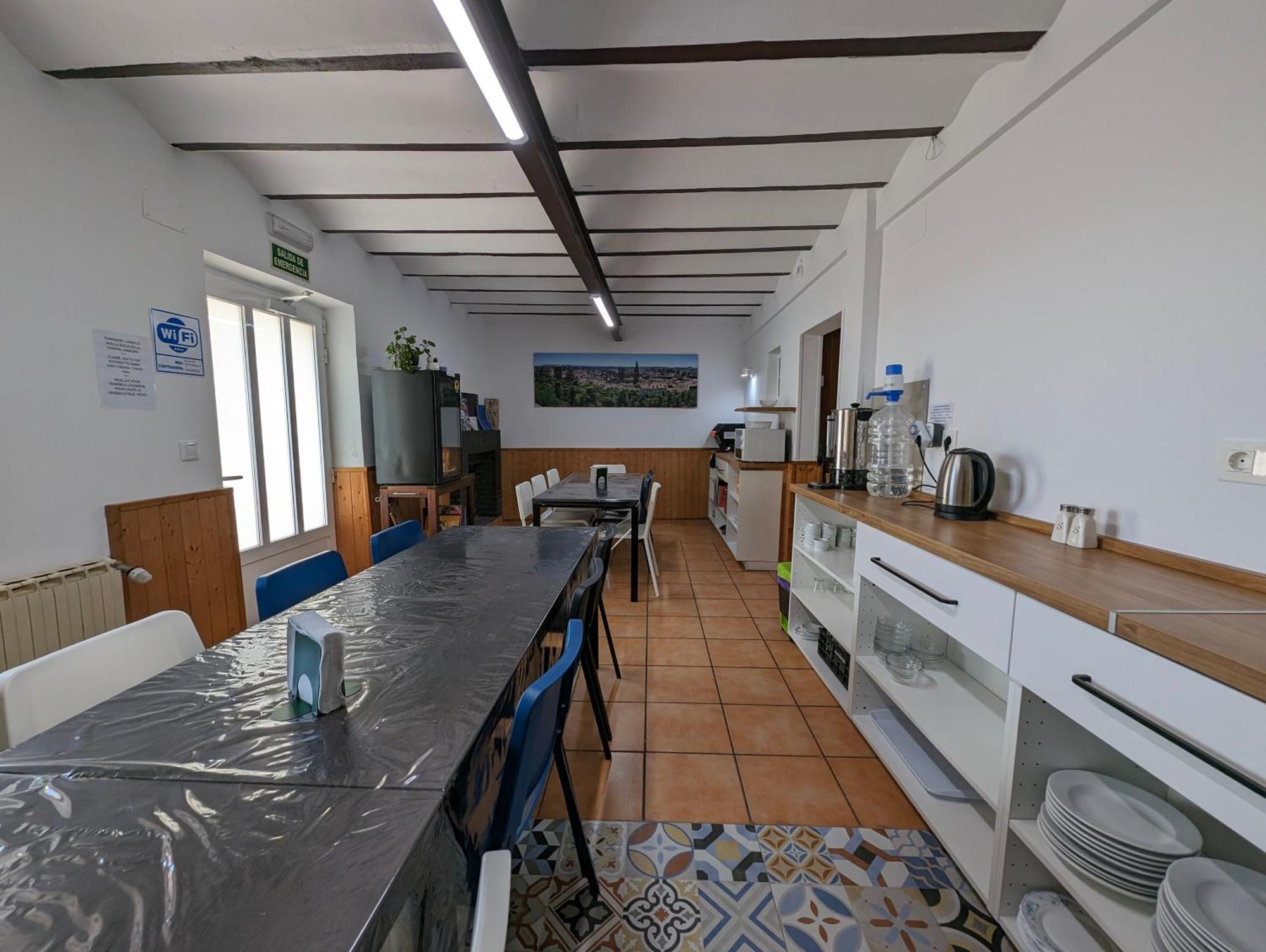 Albergue El Alfar/Pilgrim Hostel Орнильос-дель-Камино Экстерьер фото